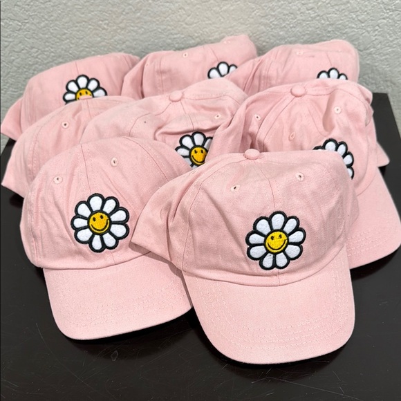 Accessories - Flower hat bundle
